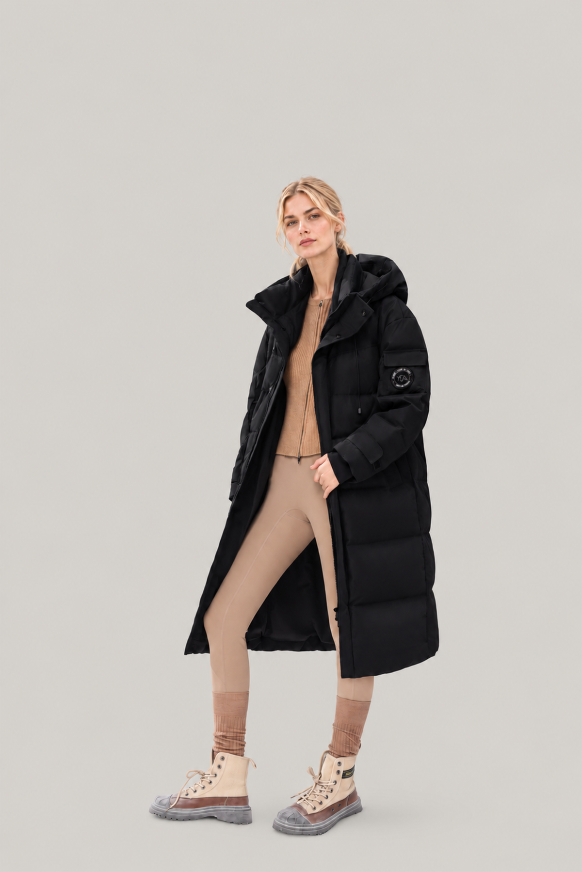Fernlow Damen-Langmantel mit Kapuze – Colourblock-Wintermantel in Schwarz oder Weiß